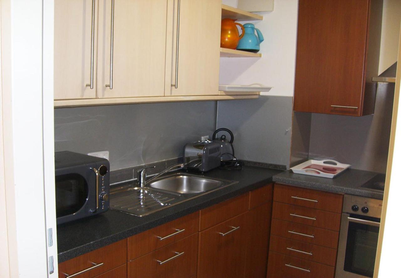 Baynunah Suites Aparthotel München Ngoại thất bức ảnh