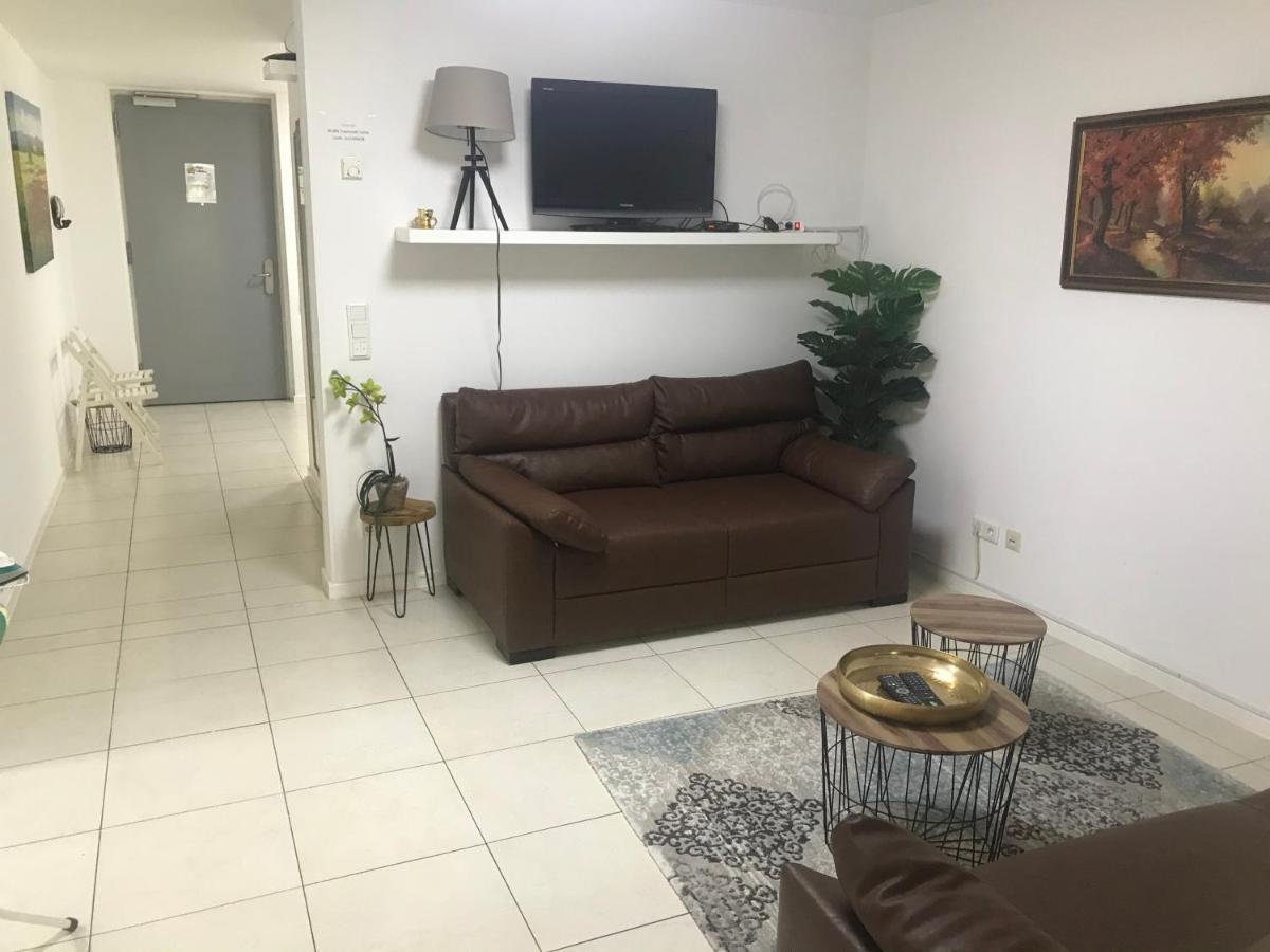 Baynunah Suites Aparthotel München Ngoại thất bức ảnh