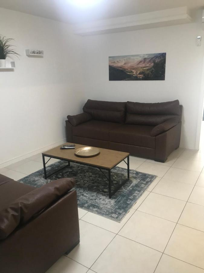 Baynunah Suites Aparthotel München Ngoại thất bức ảnh